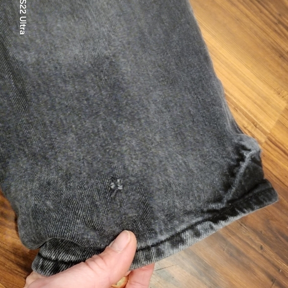 Good American 90's Baggy Loose Fit Straight Leg Jean - Picture 4 of 14